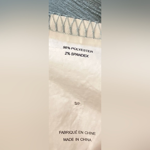 Suzy Shier blue blouse - small - Picture 4 of 4